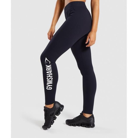 Gymshark Pants - Gymshark Small black elastic waist Core activewear leggings